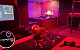 Loveroom Sexyloveroom